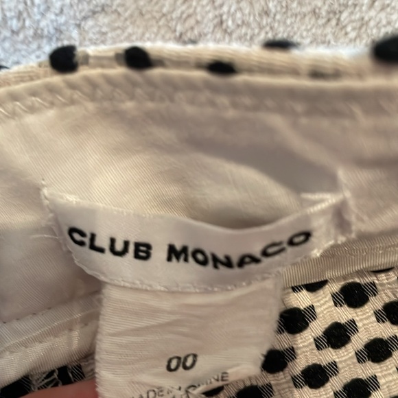 Club Monaco Amber Shorts - Picture 4 of 5
